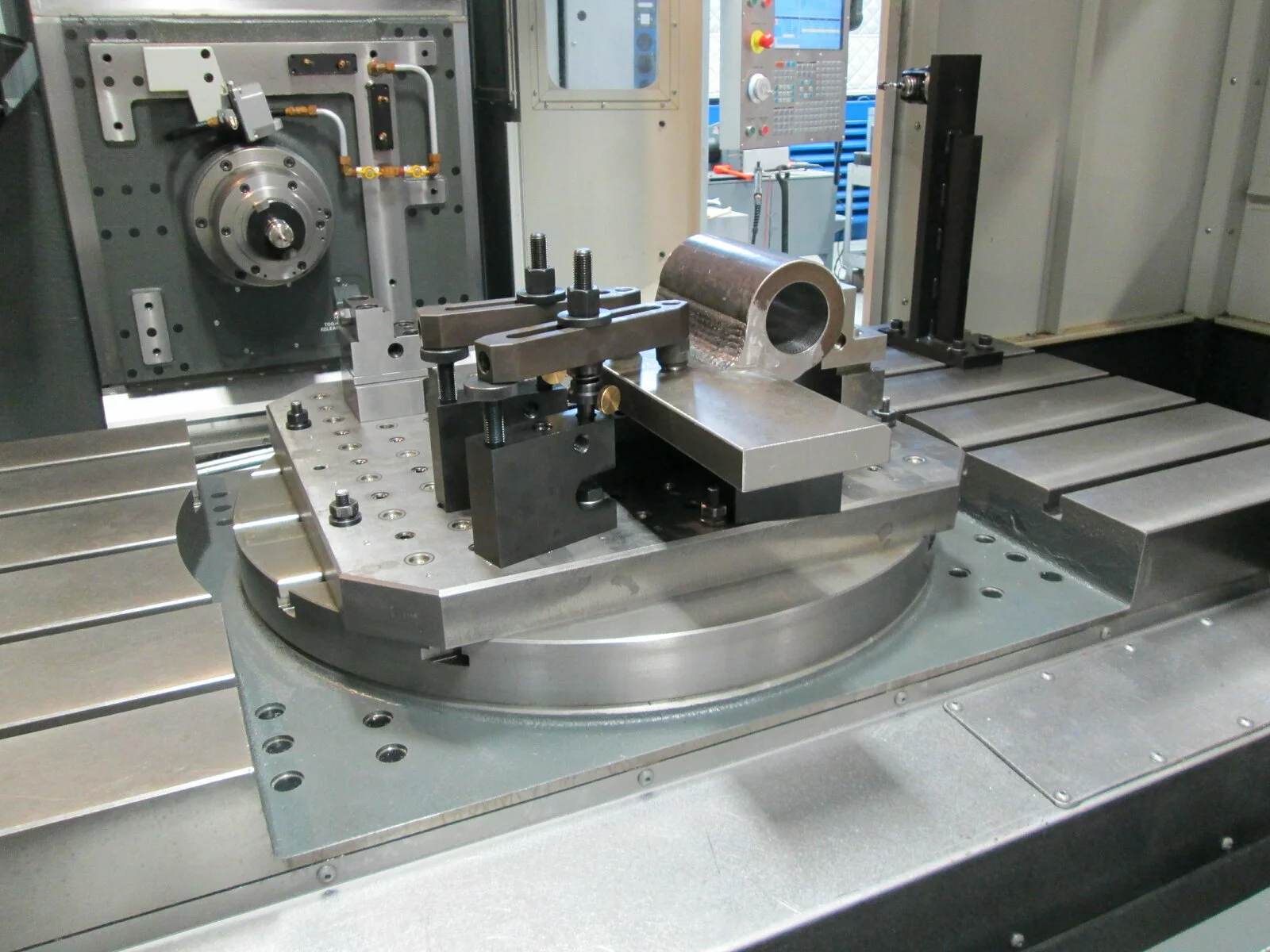  2022/05/bluco-1-machining-manufacturing-414991-2-1.jpg 