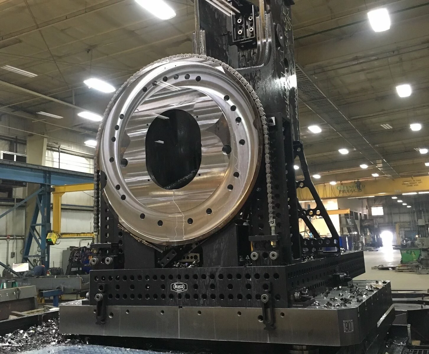 Large Turntable for mobile crane. Machining fixture built from D28 and Bluco machining components. Machine is a large HMC 2022/05/bluco-3-material-handling-18446-11.jpg 