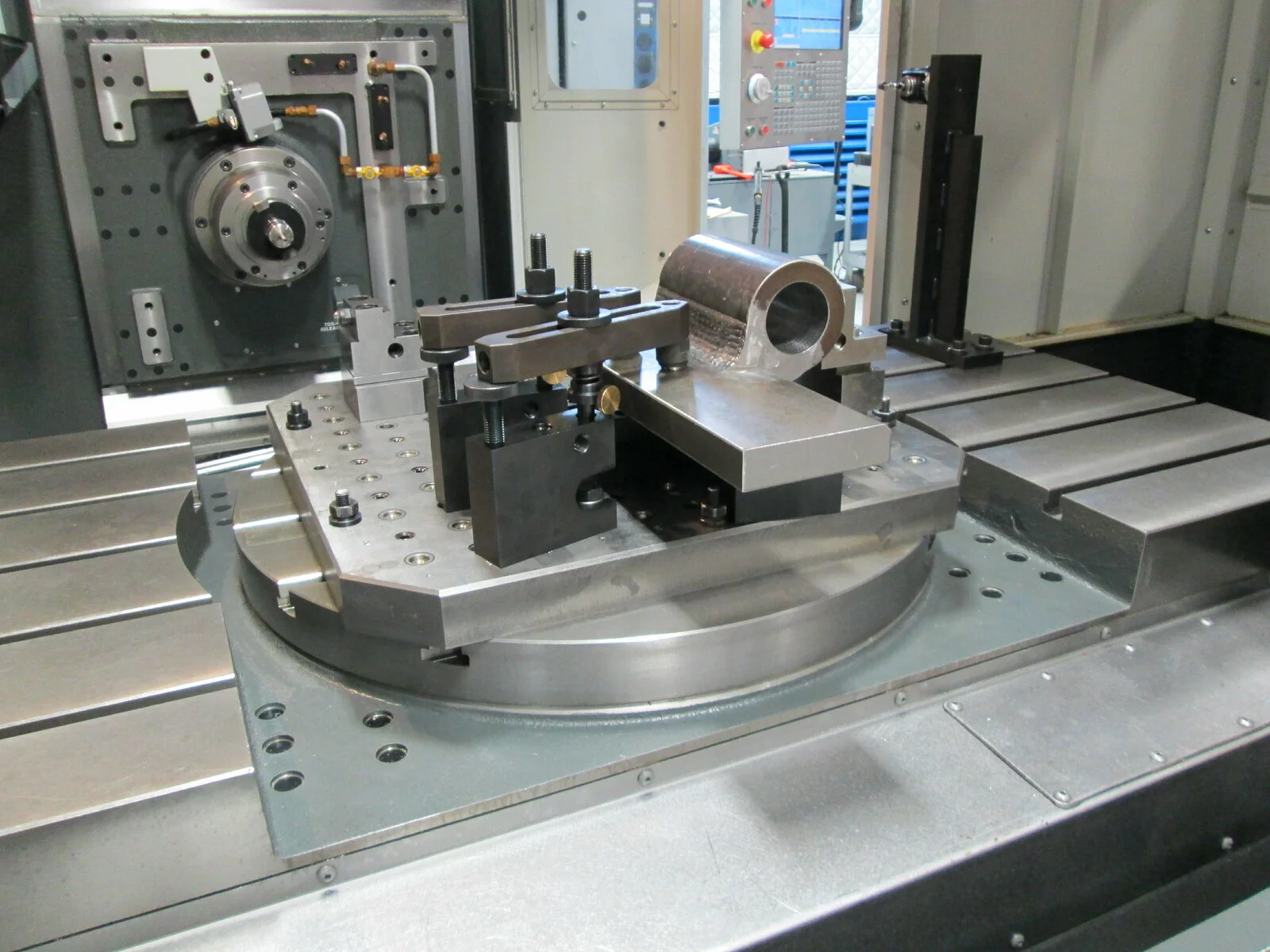  2022/08/bluco-1-machining-manufacturing-414991-2.jpg 