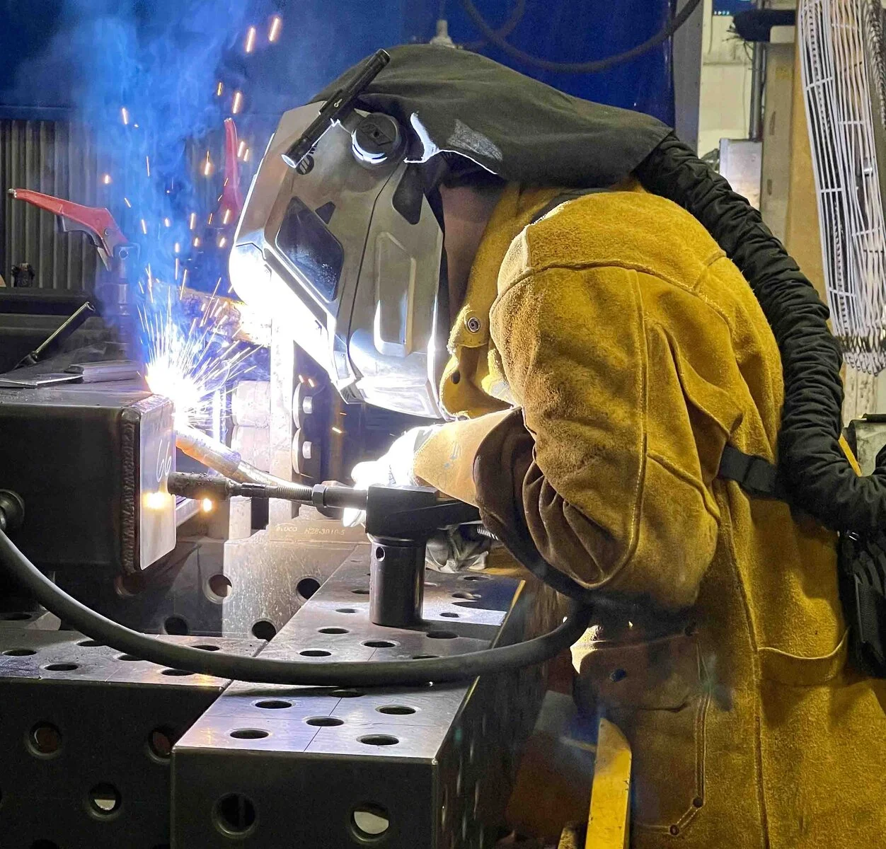  2026/07/Bluco_blog_skilled-labor-problem_2.jpg 